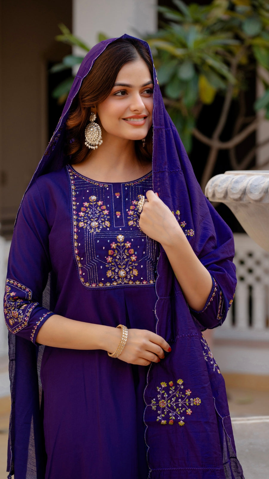 Embroidered Kurti Pant Set with Dupatta – Festive Wear for Women