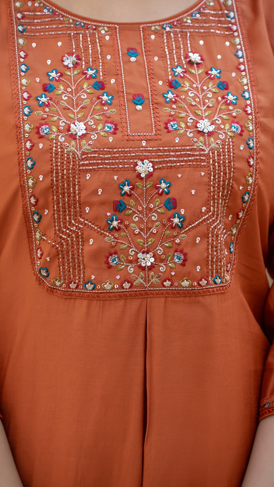 Embroidered Kurti Pant Set with Dupatta – Festive Wear for Women
