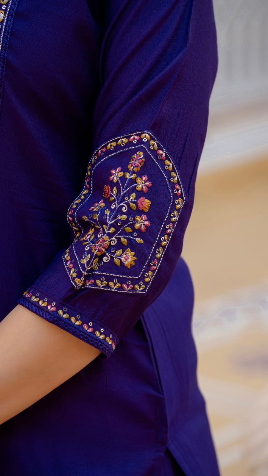Embroidered Kurti Pant Set with Dupatta – Festive Wear for Women