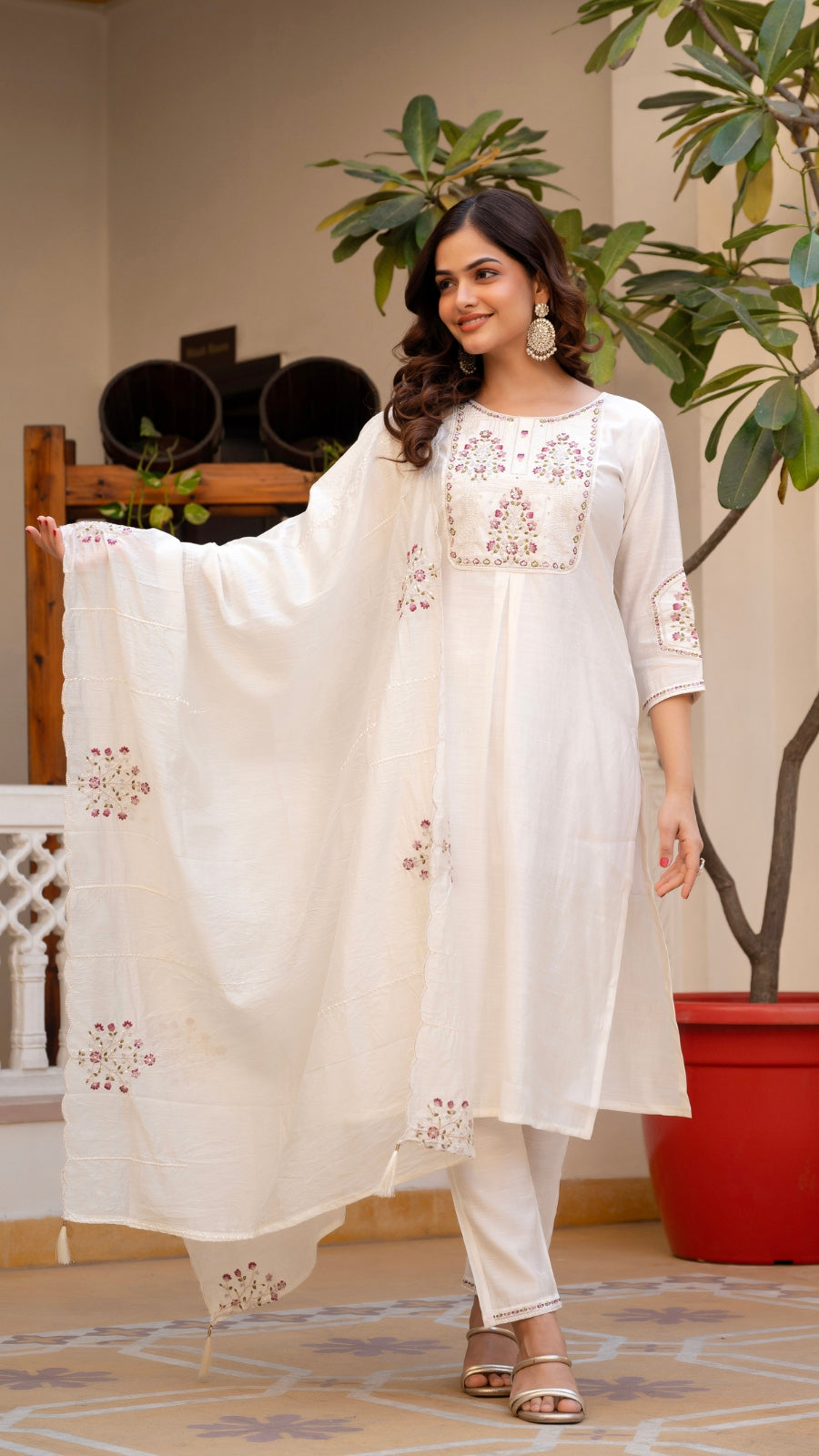 Embroidered Kurti Pant Set with Dupatta – Festive Wear for Women