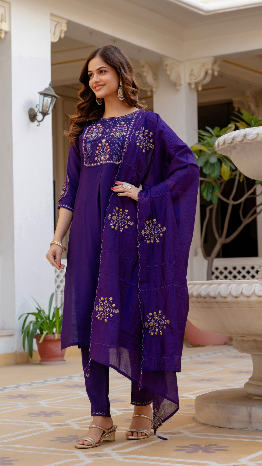 Embroidered Kurti Pant Set with Dupatta – Festive Wear for Women