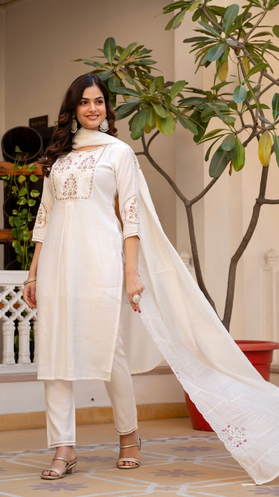 Embroidered Kurti Pant Set with Dupatta – Festive Wear for Women