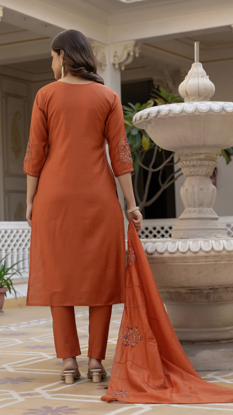 Embroidered Kurti Pant Set with Dupatta – Festive Wear for Women